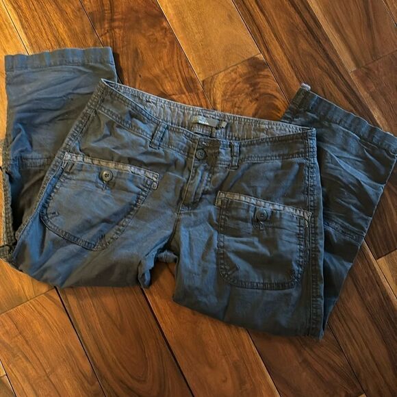 Prana Cropped Pants - 4 - Picture 1 of 9